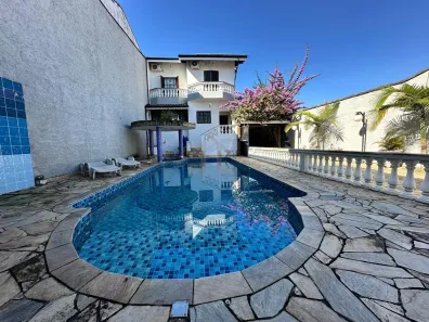 Sobrado com 4 Quartos à venda, 433m² no Mogi Moderno, Mogi das Cruzes