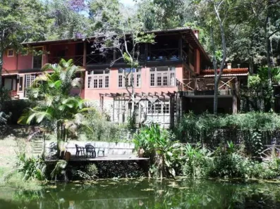 Casa com 11 Quartos à venda, 689m² no Itaipava, Petrópolis