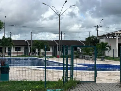 Casa de Condomínio com 2 Quartos à venda, 69m² no Cidade Universitária, Maceió