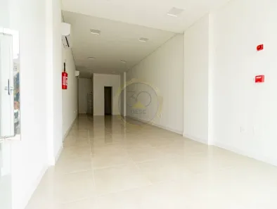 Sala Comercial para alugar, 59m² no Nações, Balneário Camboriú