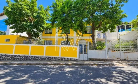 Casa com 4 Quartos à venda, 300m² no Graça, Salvador