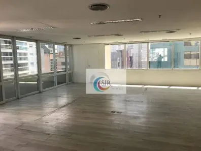 Sala Comercial à venda, 160m² no Vila Olímpia, São Paulo
