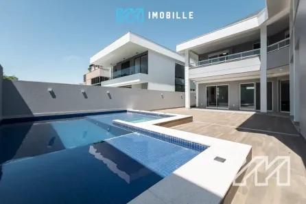 Casa com 5 Quartos à venda, 400m² no Ariribá, Balneário Camboriú