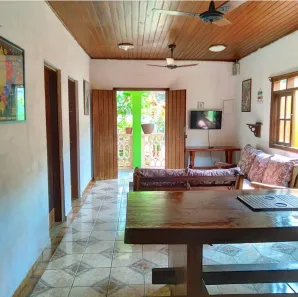 Sobrado com 6 Quartos à venda, 238m² no Itaquanduba, Ilhabela