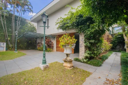 Casa com 4 Quartos à venda, 430m² no Jardim Guedala, São Paulo