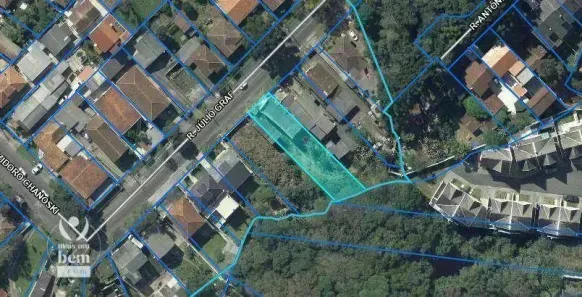 Lote/Terreno à venda, 588m² no Vista Alegre, Curitiba