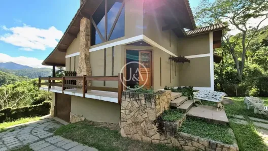Casa com 3 Quartos à venda, 257m² no Corrêas, Petrópolis