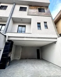 Sobrado com 2 Quartos à venda, 135m² no Vila Pinheirinho, Santo André