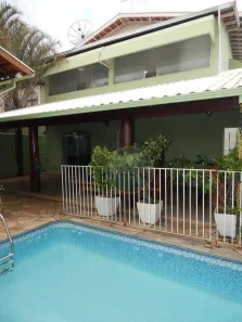 Casa com 4 Quartos à venda, 290m² no Vila Olímpica, Uberaba