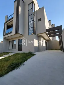 Sobrado com 3 Quartos à venda, 128m² no Capão Raso, Curitiba