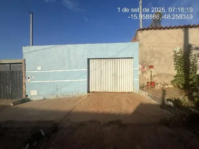 Casa com 2 Quartos à venda, 180m² no Vila Montes Claros II, Santo Antônio do Descoberto