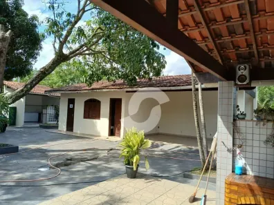 Casa com 6 Quartos à venda, 400m² no Retiro, Itaboraí