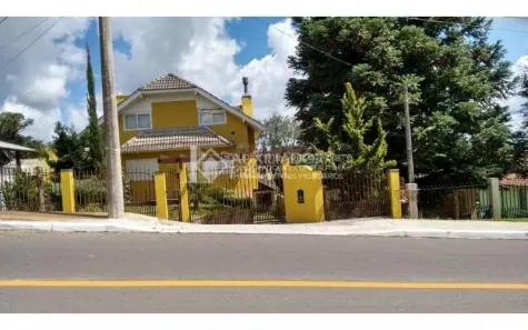 Casa com 4 Quartos à venda, 250m² no Santa Terezinha, Canela