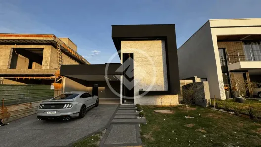 Casa de Condomínio com 3 Quartos à venda, 150m² no Parqville Pinheiros, Aparecida de Goiânia