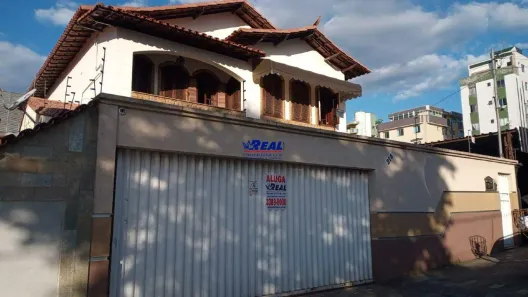 Casa com 4 Quartos para alugar, 355m² no Barreiro, Belo Horizonte