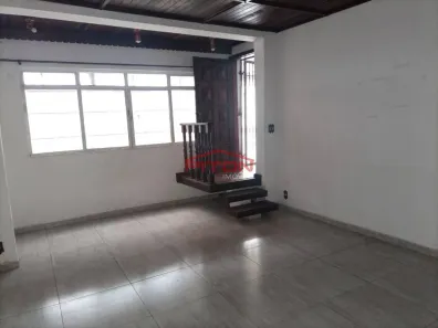 Casa com 5 Quartos para alugar, 200m² no Vila Santana, São Paulo