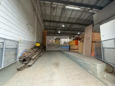 Galpão/Depósito/Armazém para alugar, 553m² no Fundação, São Caetano do Sul
