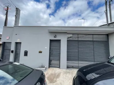 Casa com 3 Quartos para alugar, 220m² no Vila Santa Edwiges, São Paulo