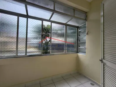 Apartamento com 2 Quartos para alugar, 60m² no Embaré, Santos