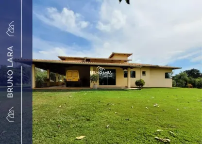 Casa com 4 Quartos para alugar, 320m² no Varginha, Mateus Leme