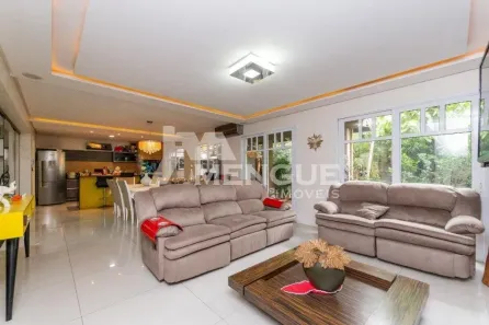 Casa de Condomínio com 4 Quartos à venda, 446m² no Jardim Carvalho, Porto Alegre