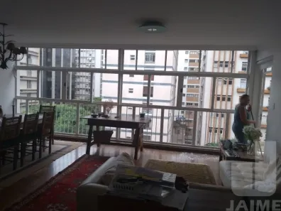 Apartamento com 3 Quartos para alugar, 136m² no Higienópolis, São Paulo