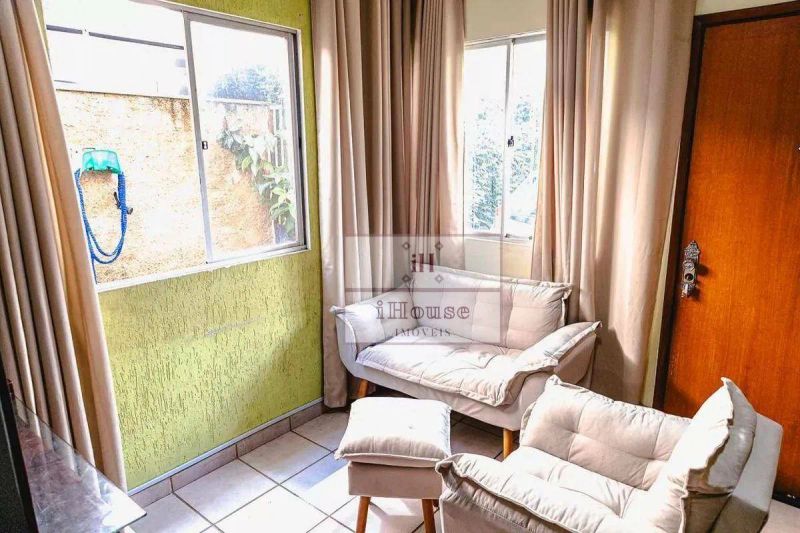 Casa com 4 quartos — Paquetá, Belo Horizonte