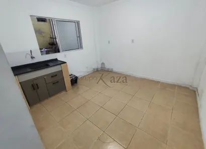 Casa com 1 Quarto para alugar, 55m² no Jardim Satélite, São José dos Campos