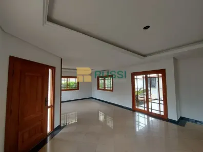 Sobrado com 4 Quartos à venda, 360m² no Jardim das Indústrias, São José dos Campos