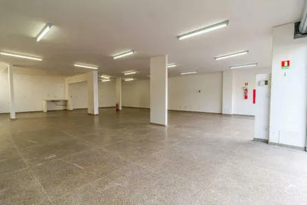 Ponto Comercial para alugar, 242m² no Taguatinga Norte, Brasília