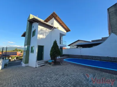 Casa com 3 Quartos à venda, 213m² no João Paulo II, Indaial
