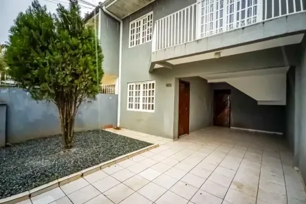 Sobrado com 3 Quartos à venda, 102m² no Fazendinha, Curitiba