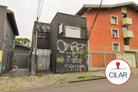 Casa para alugar, 330m² no São Francisco, Curitiba