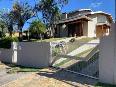 Casa de Condomínio com 3 Quartos à venda, 490m² no Condomínio Flamboyant-B, Atibaia