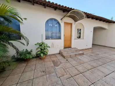 Casa com 4 Quartos à venda, 200m² no São Pedro, Londrina