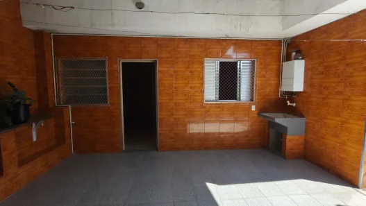 Casa com 1 Quarto para alugar, 36m² no Jardim Roberto, Osasco