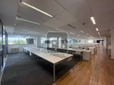 Sala Comercial para alugar, 5001m² no Itaim Bibi, São Paulo