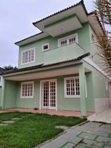 Casa de Condomínio com 3 Quartos para alugar, 250m² no Vargem Grande, Rio de Janeiro