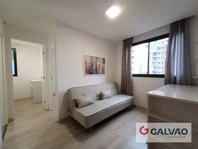 Apartamento com 2 Quartos para alugar, 34m² no Centro, Curitiba