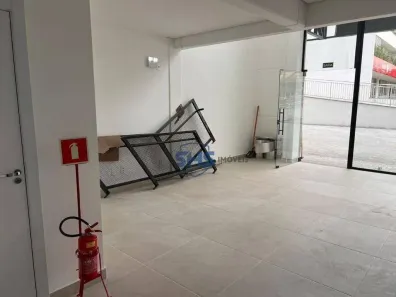 Ponto Comercial para alugar, 66m² no Velha, Blumenau