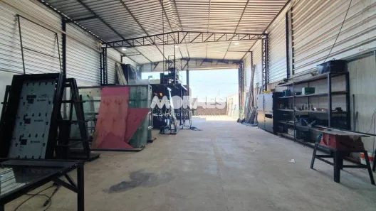 Galpão/Depósito/Armazém para alugar, 480m² no Vila Dutra, Bauru