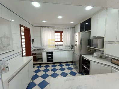 Casa de Condomínio com 3 Quartos à venda, 200m² no Vila Faustina II, Valinhos