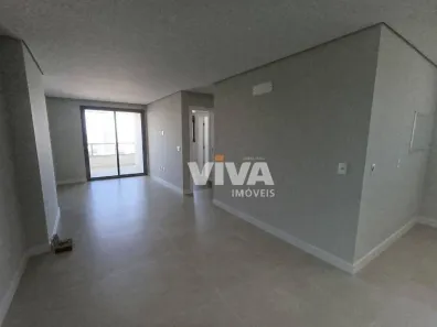 Apartamento com 2 Quartos para alugar, 77m² no Centro, Itajaí
