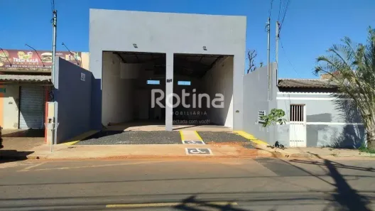 Galpão/Depósito/Armazém para alugar, 235m² no Shopping Park, Uberlândia