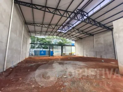 Galpão/Depósito/Armazém para alugar, 500m² no Carajás, Uberlândia