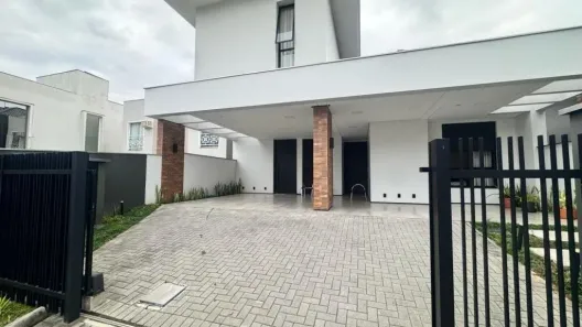 Casa com 5 Quartos à venda, 306m² no Jardim Sofia, Joinville