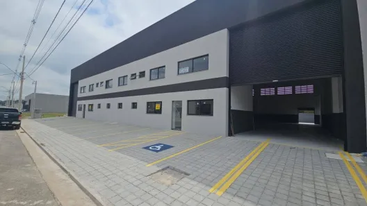 Sala Comercial para alugar, 500m² no Jardim Califórnia, Jacareí