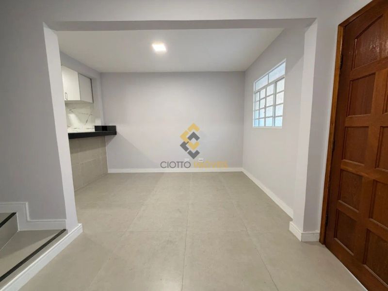Casa com 3 quartos — Itapoã, Belo Horizonte