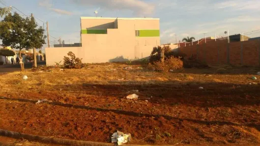 Lote/Terreno à venda, 416m² no Jardim Indaiá, Araraquara