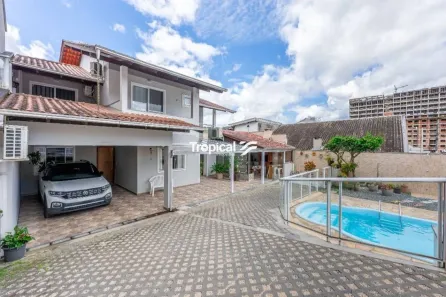 Casa com 3 Quartos à venda, 332m² no Vorstadt, Blumenau